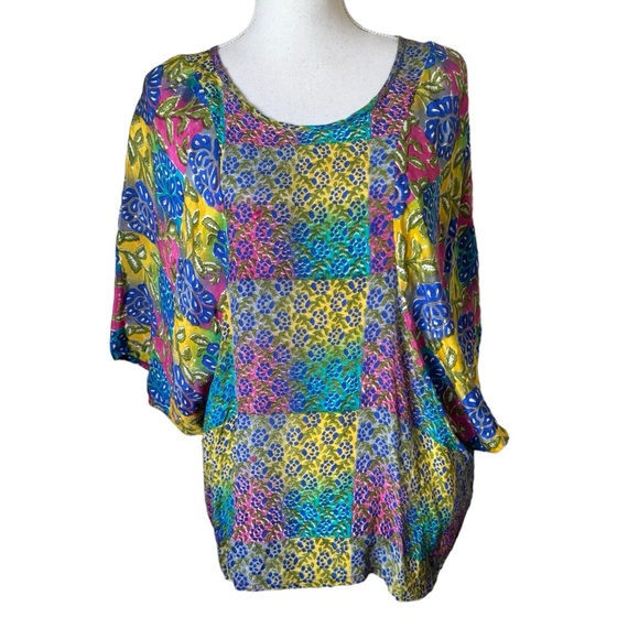 ❤️* NWT RETAIL:  $98.00  TOLANI SILK BLOUSE   PERFECT for SPRING/SUMMER  XSMALL - Picture 2 of 9